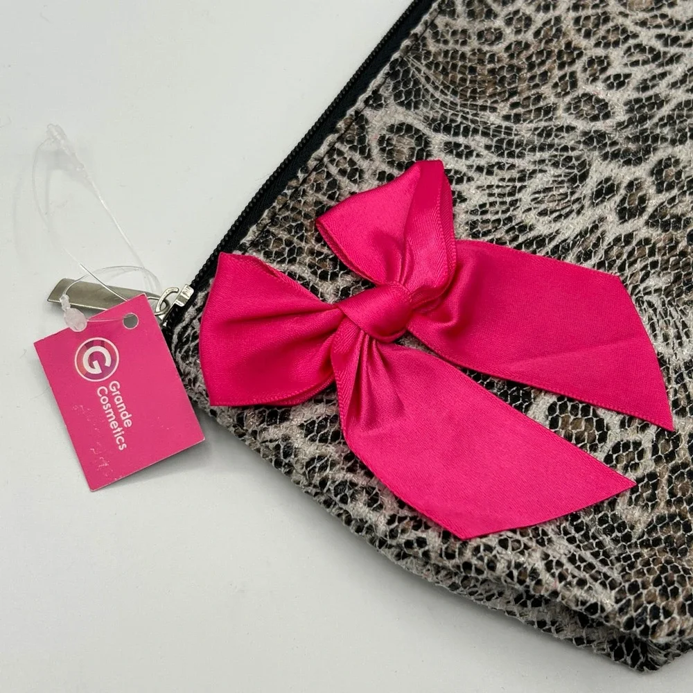 Grande Cosmetics Makeup Bag Gray Leopard Pink Bow‎ Cosmetic Travel Pouch NWT